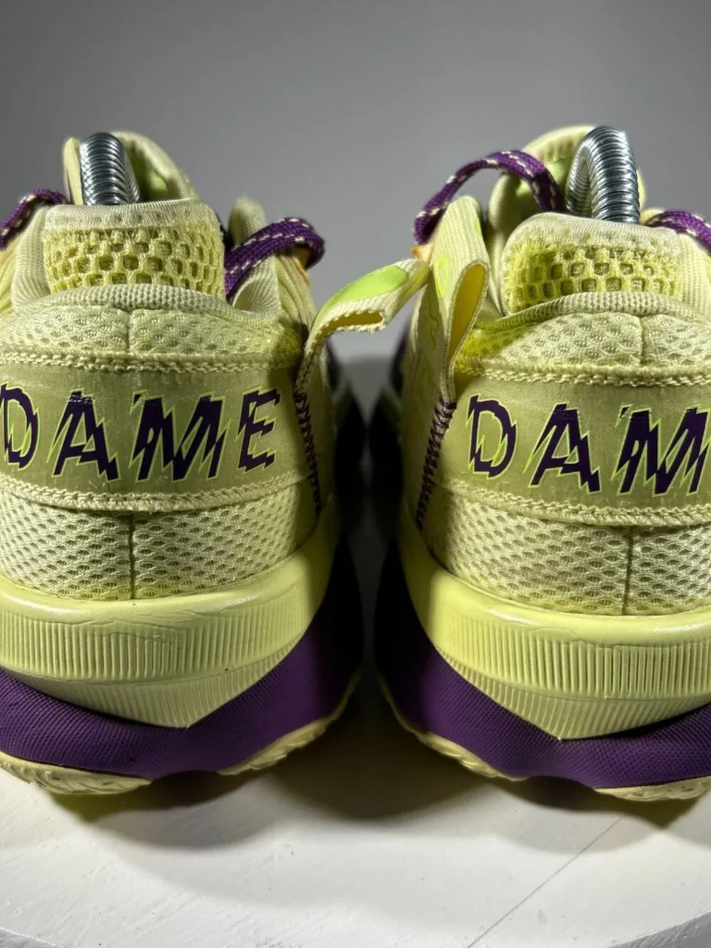 Adidas Dame 8 Dame Time Basketball Shoes Mens Boys Size 6 Purple Yellow Sneakers